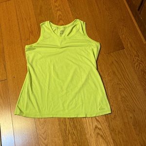 🌼🌿Reebok fluorescent yellow tank top size Large 🌼🌿